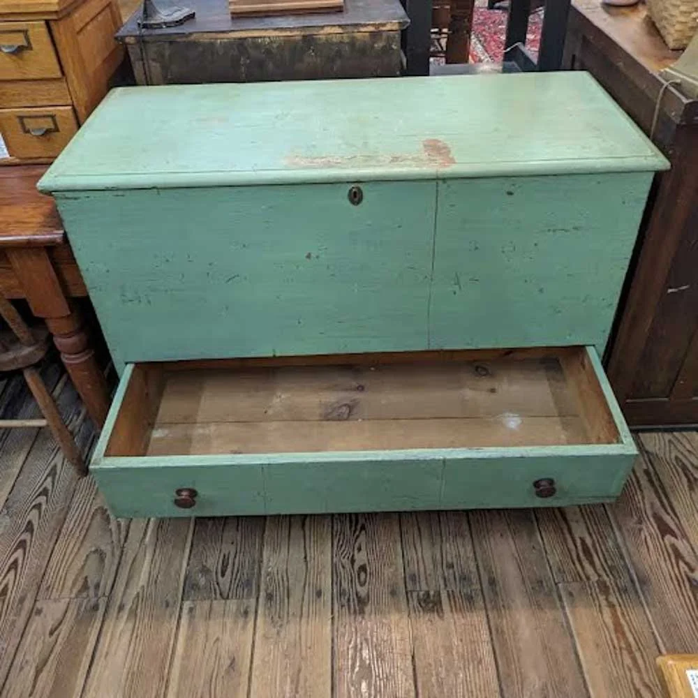 Primitive blanket chest sale